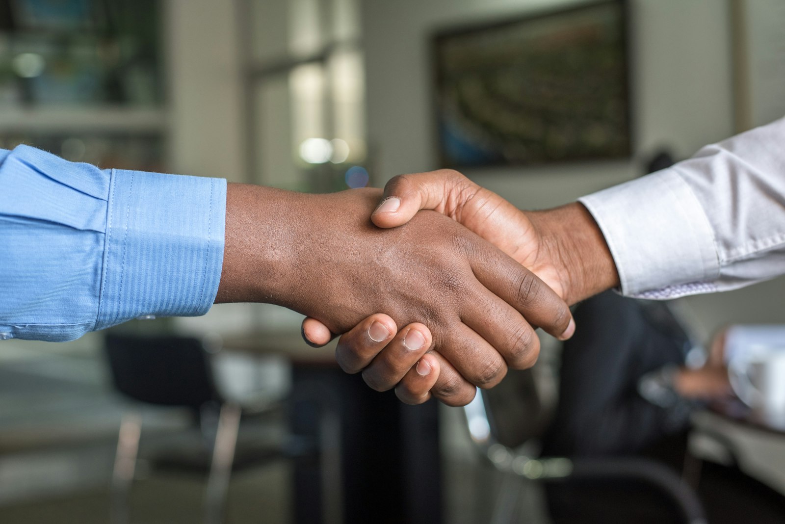 Handshake between engineer and client